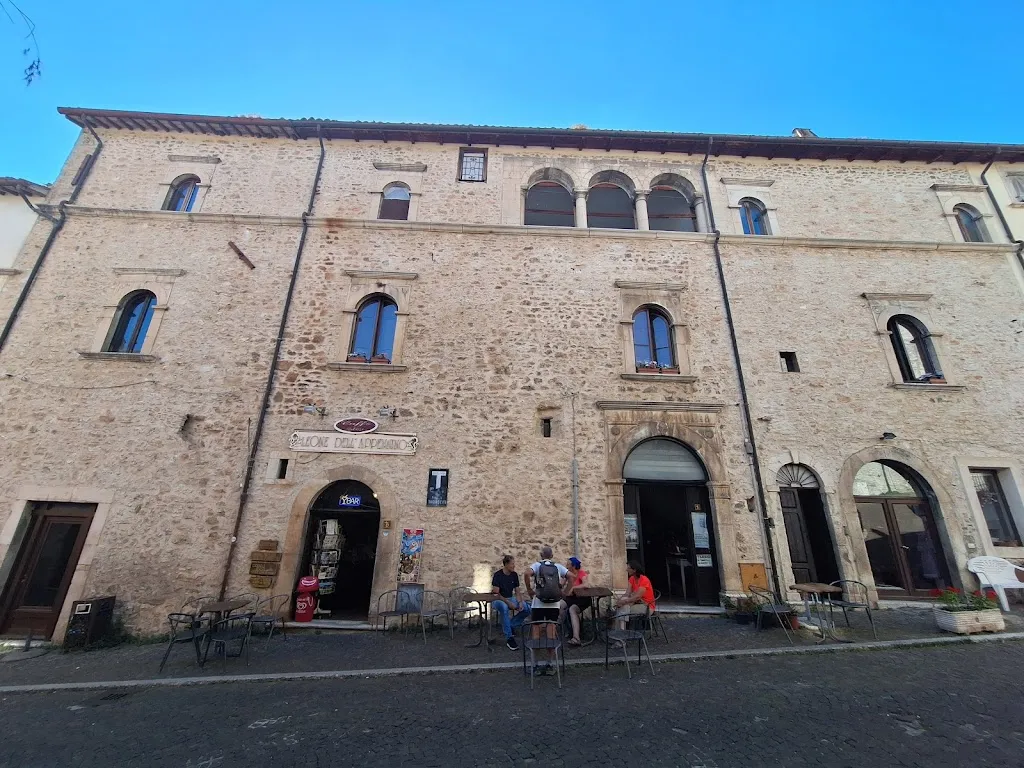 Nico Frasson_Caffé Leone dell’Appennino_Monteleone di Spoleto_review