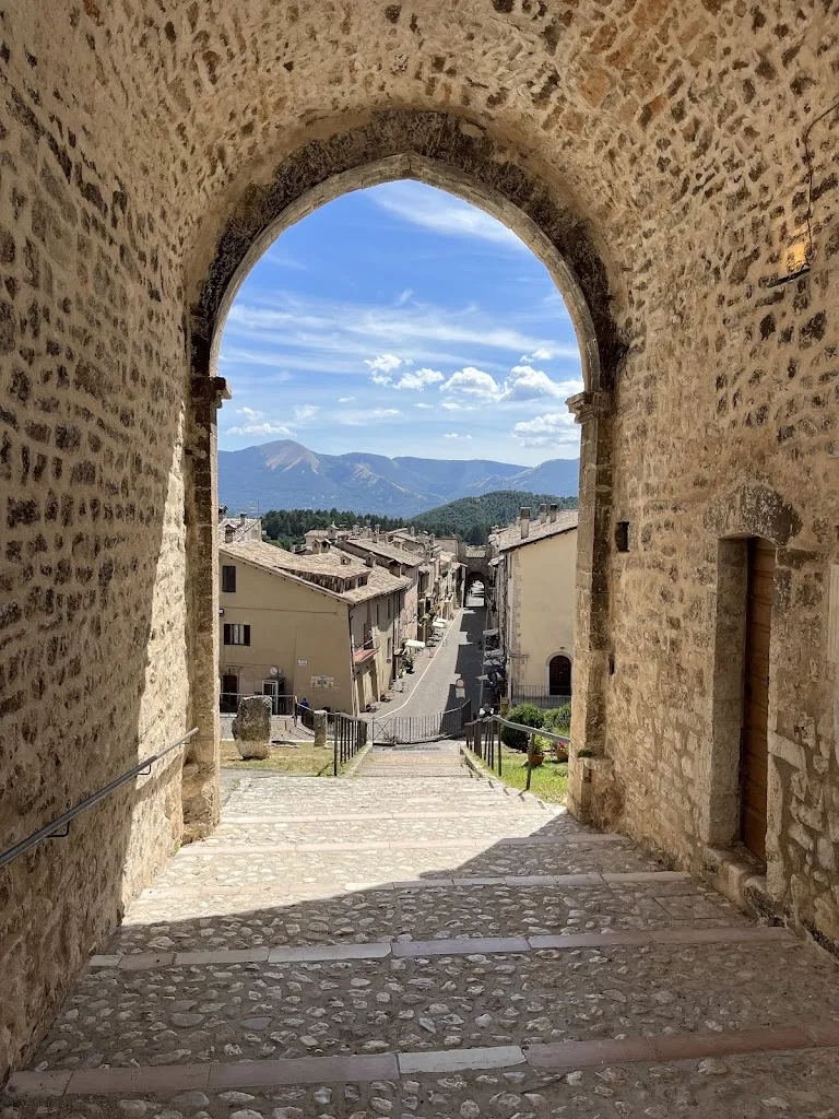 Caffé Leone dell’Appennino_Monteleone di Spoleto_slider_image_2