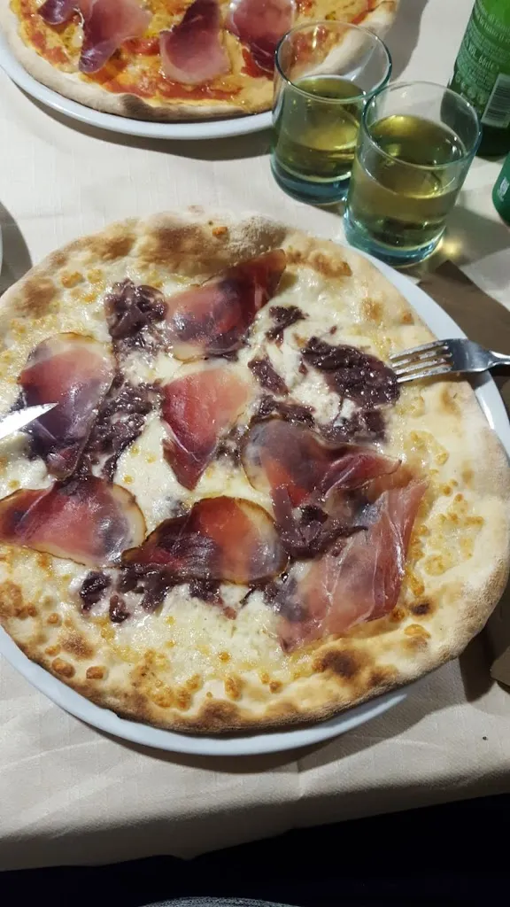 Thomas Lucci_Trattoria Ai Quattro Venti Da Angela_Monteleone di Spoleto_review