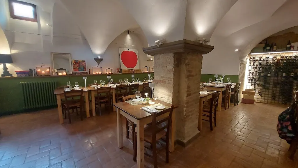 Taverna Del Verziere restaurant in Montone