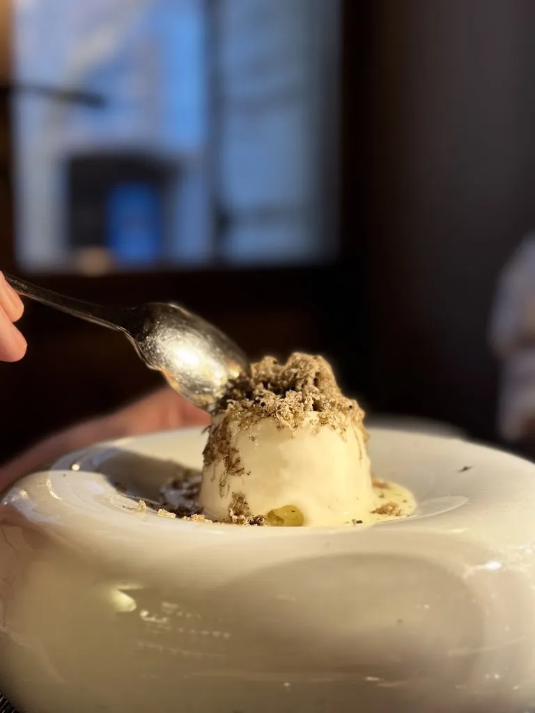 Bastian Loosmann_Re Tartù_Montefalco_review