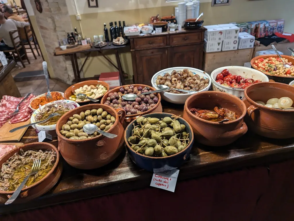 Ristorante alla Via di Mezzo da Giorgione_Montefalco_slider_image_3