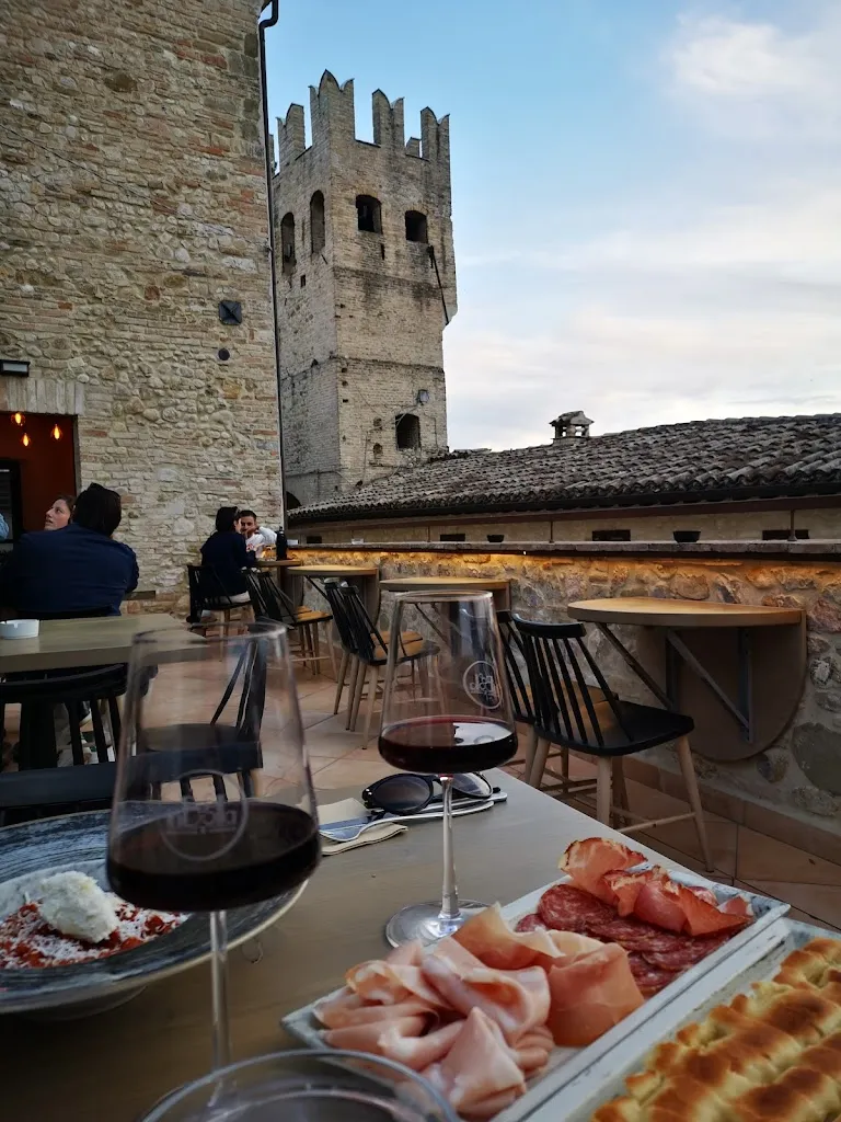 InBollaEnoteca & Cucina_Montefalco_slider_image_2