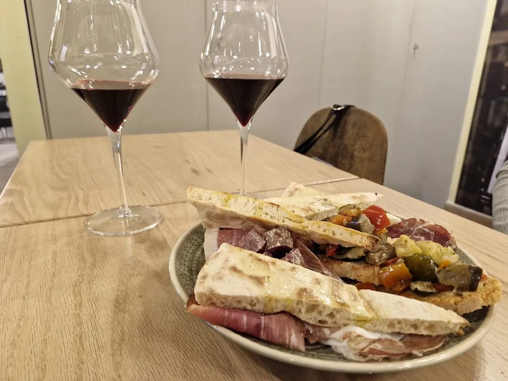 Matthew Carabott_Bottega del Bove_Montefalco_review