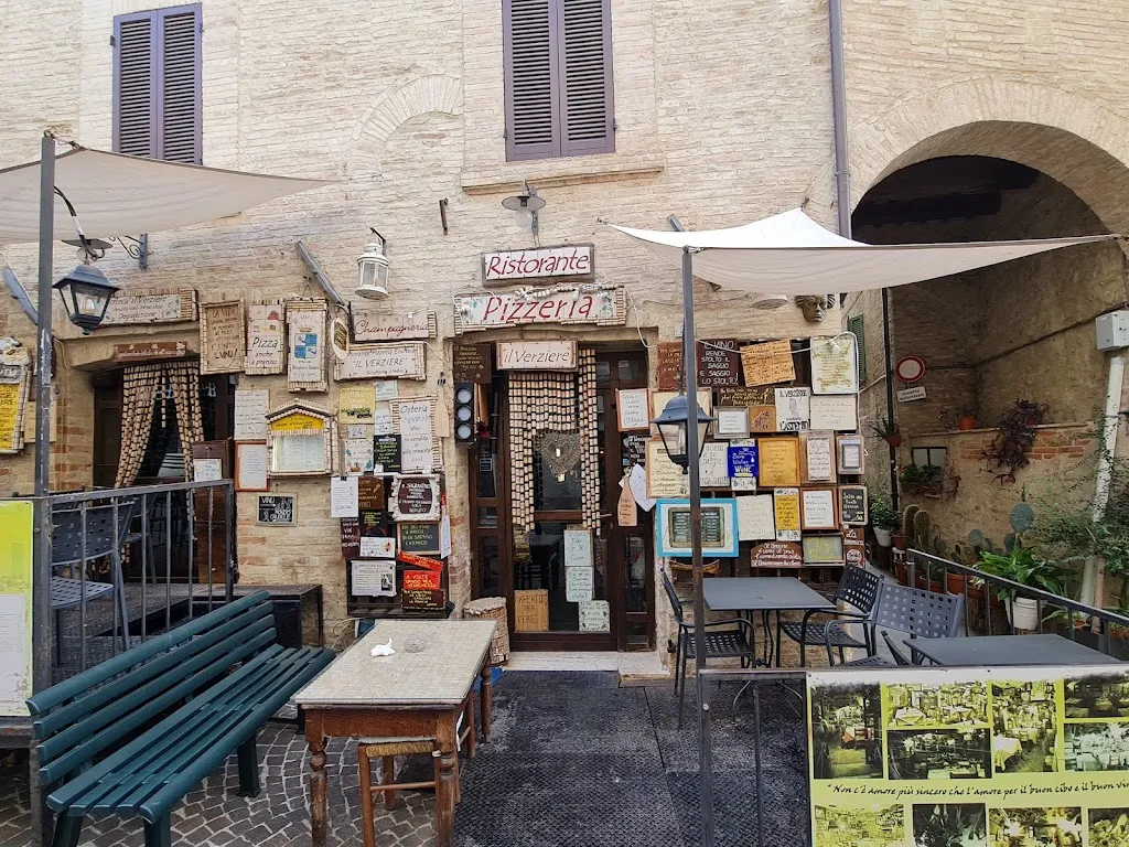 Enoteca Federico II restaurant in Montefalco