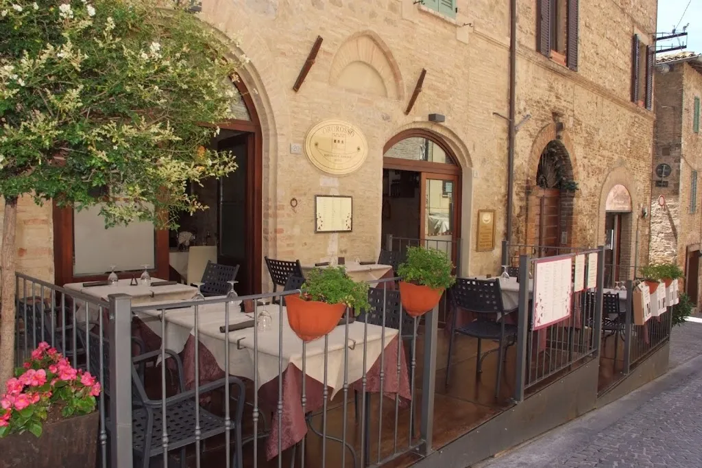 Oro Rosso Hotel Ristorante restaurant in Montefalco