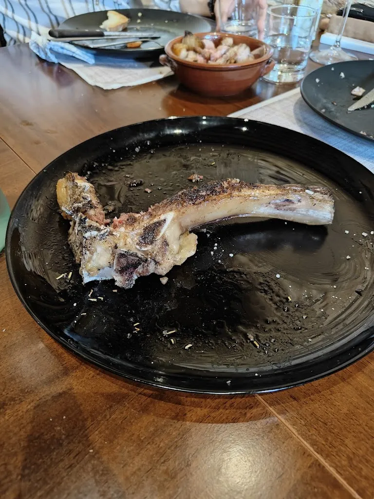 Lance Armstrong_Agriturismo La Grande Quercia_Montefalco_review