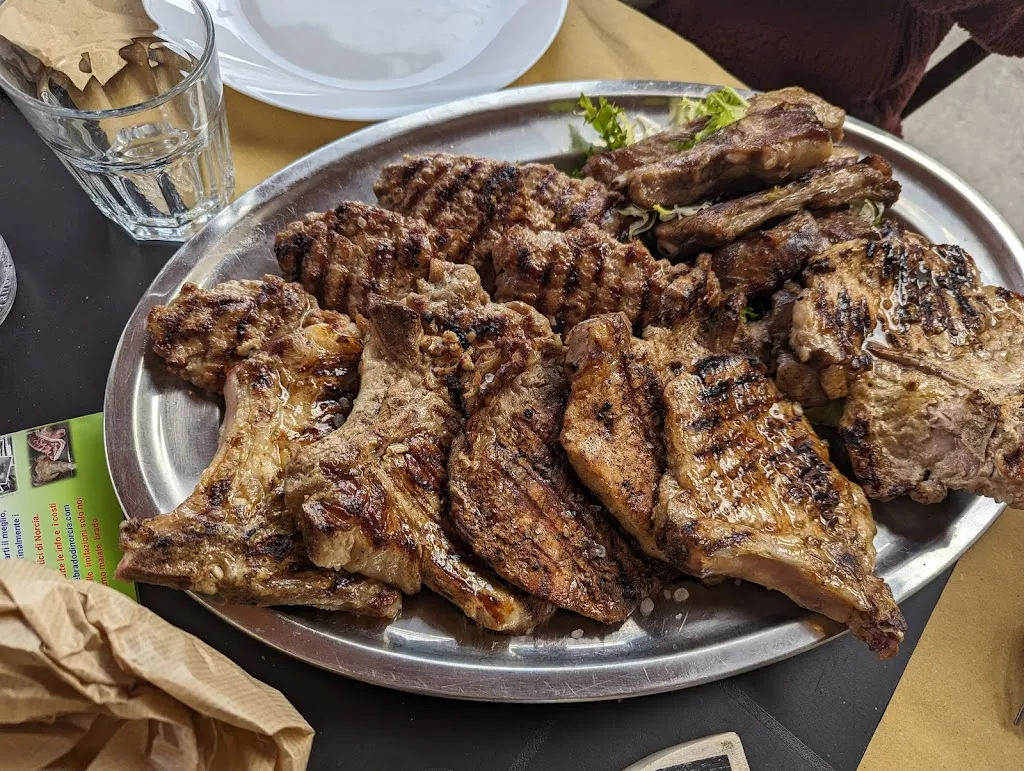 Degusteria agricola Maiale Brado di Norcia restaurant in Norcia