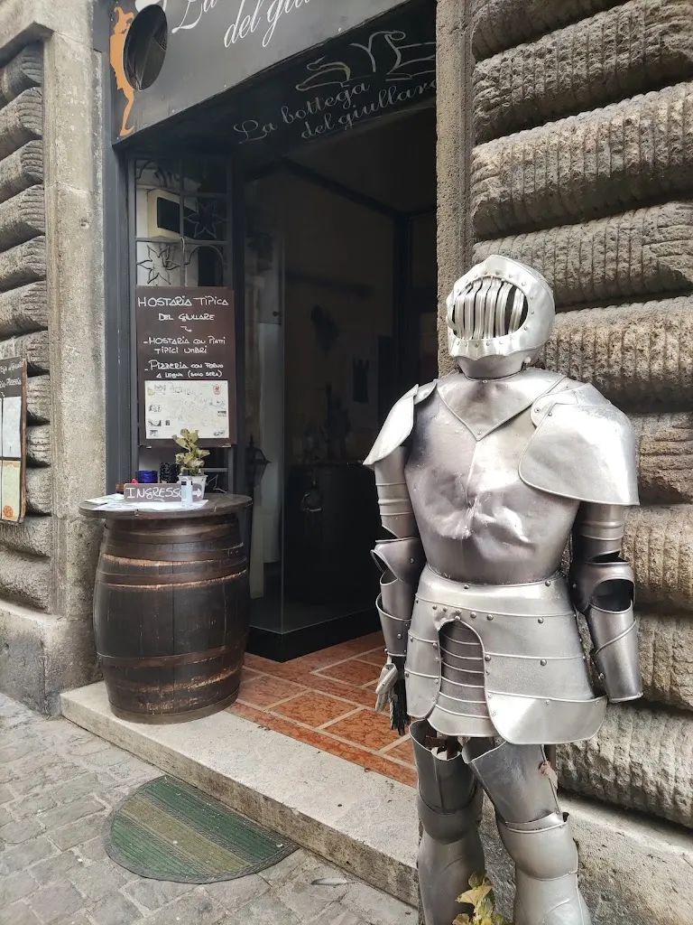 Roberto Piersanti_La Bottega Del Giullare_Narni_review