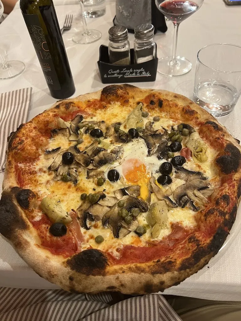 Mark Cockburn_Hostaria 