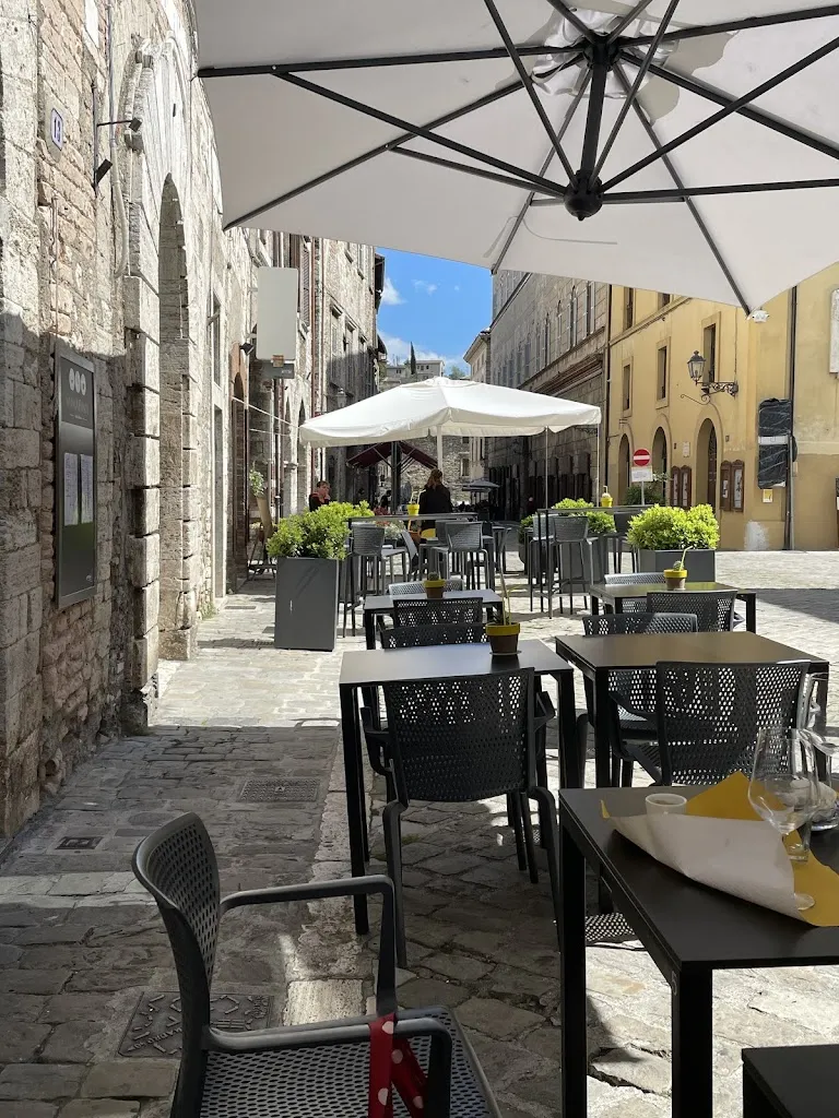 Valentin Cezar_Mamarama_Narni_review