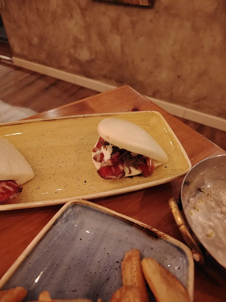 Matteo Moscatello_Rusticheria_Narni_review