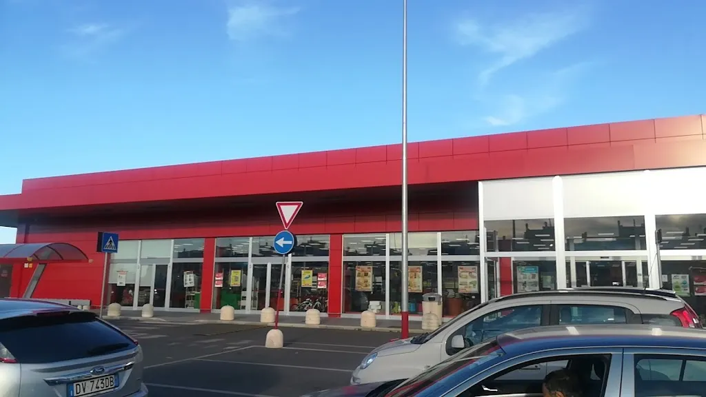 Supermercato Famila restaurant in Noicattaro