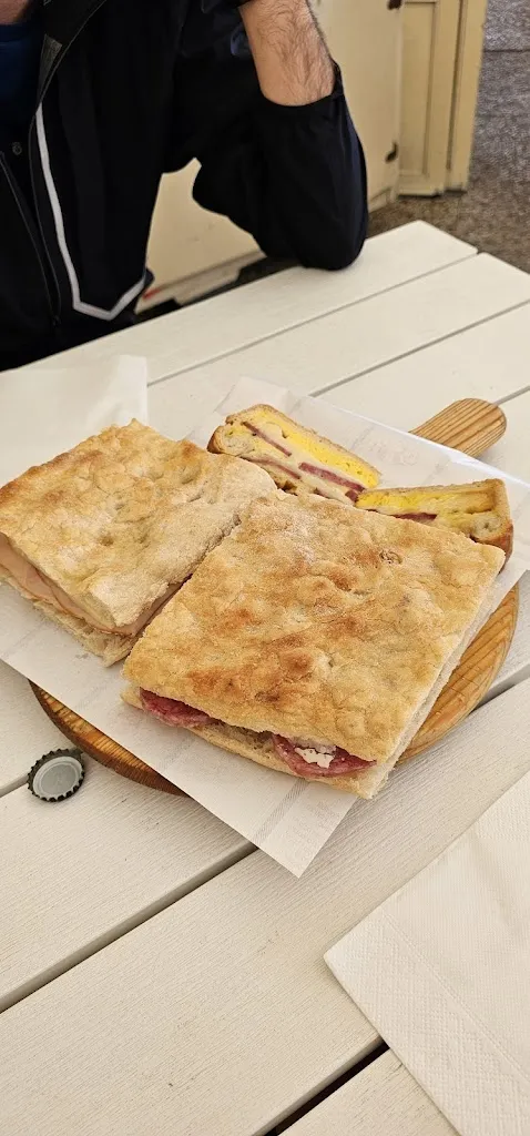 Simone Capraro_La Fascina_Narni_review