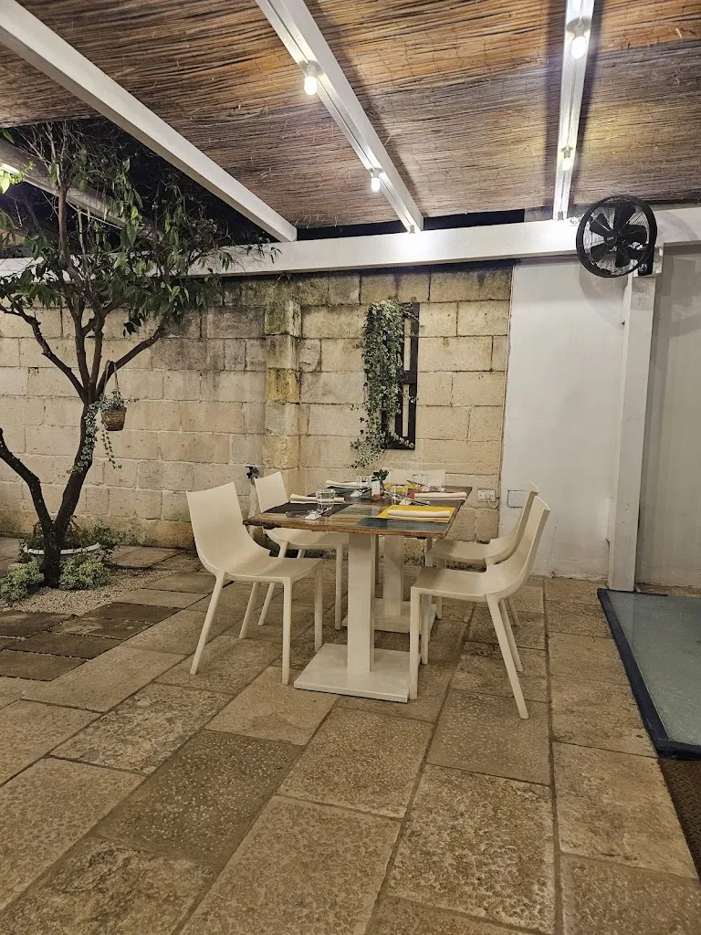 Terra Mara_Ortelle_slider_image_1