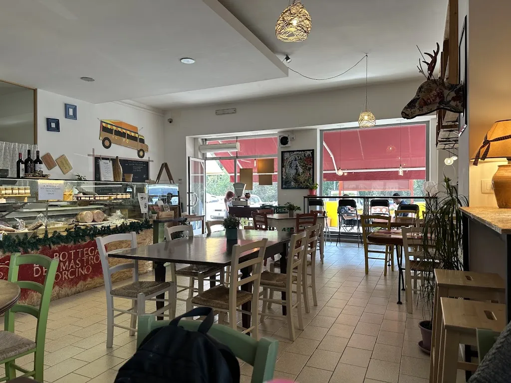 Van_Bottega del Mastro Norcino_Orvieto Scalo_review