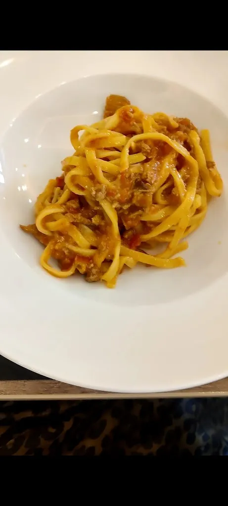 Macarena Riva_Lo Scalo Community Hub_Orvieto Scalo_review