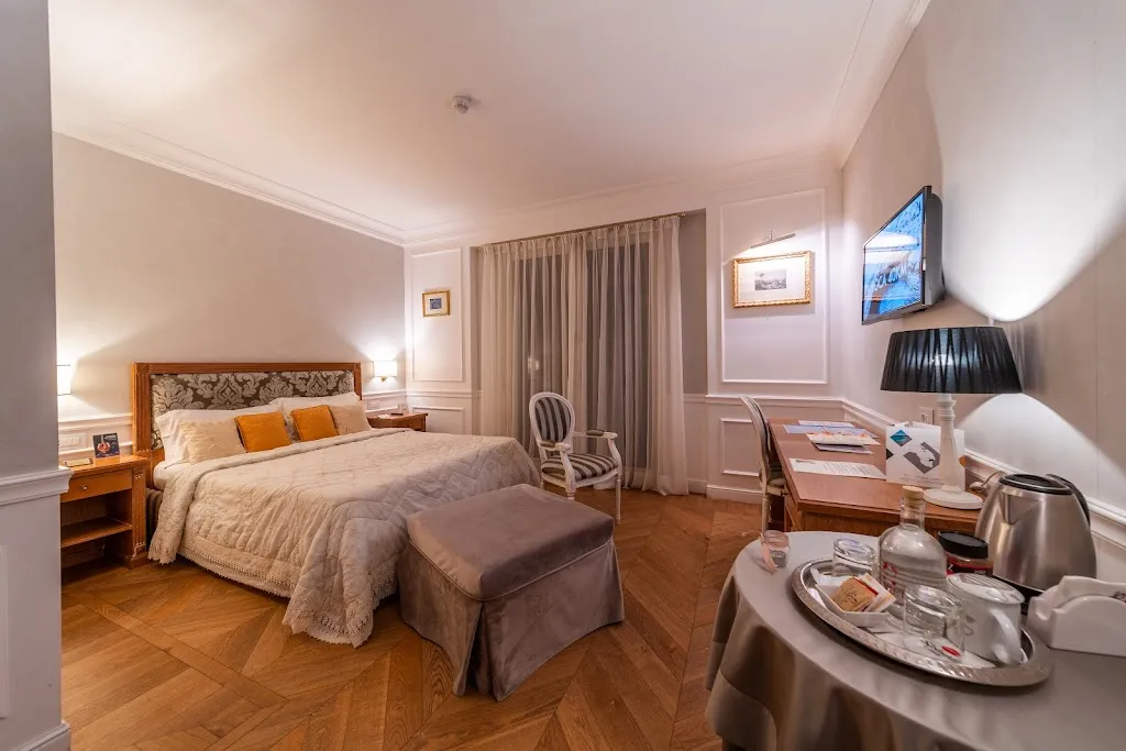 Tesoretto Hotel Restaurant_Ortelle_slider_image_3