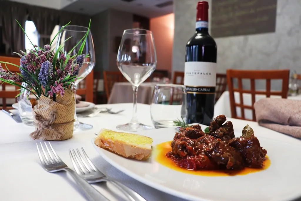 Trattoria Al Caminetto_Orvieto Scalo_slider_image_3