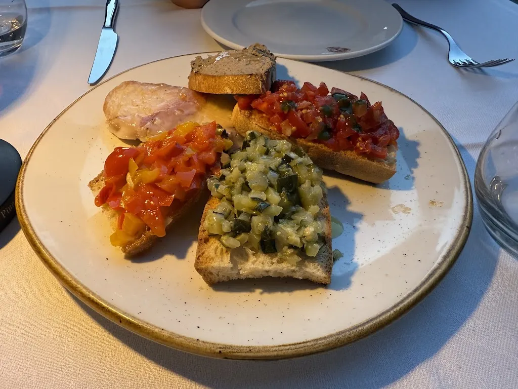 Andrew Wilcox_Trattoria dell' Orso_Orvieto Scalo_review