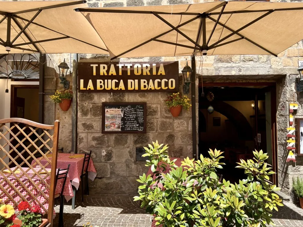 Gustavo Monteiro_La Buca di Bacco di Edy_Orvieto Scalo_review