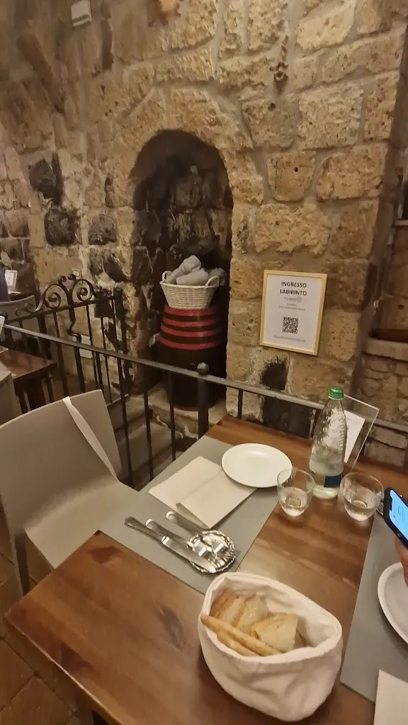 Labirinto Di Adriano_Orvieto Scalo_slider_image_2