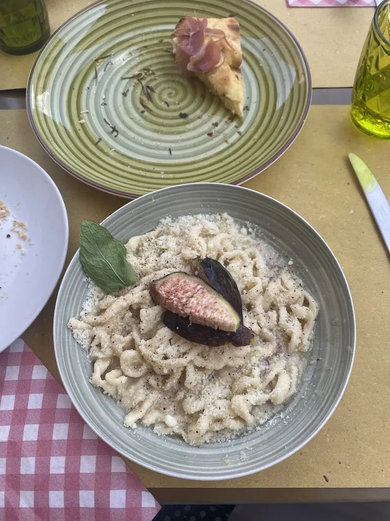 Rachel Clasby_Folk Osteria_Orvieto_review