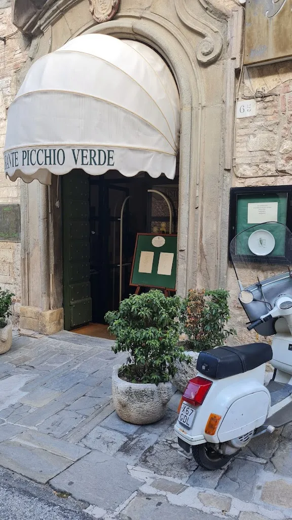 Amorena Scamardella_Il Picchio Verde_Padule-San Marco_recensione