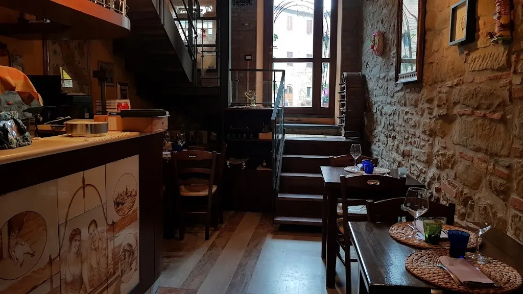 Osteria Il Gallo Nel Pozzo restaurant in Panicale