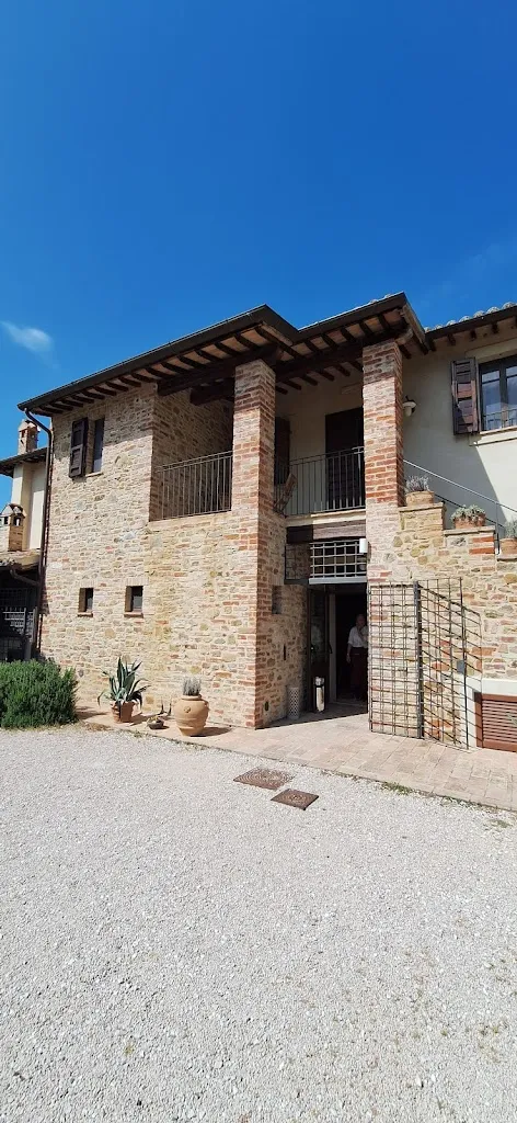 Terra dei Bisonti_Panicale_slider_image_1