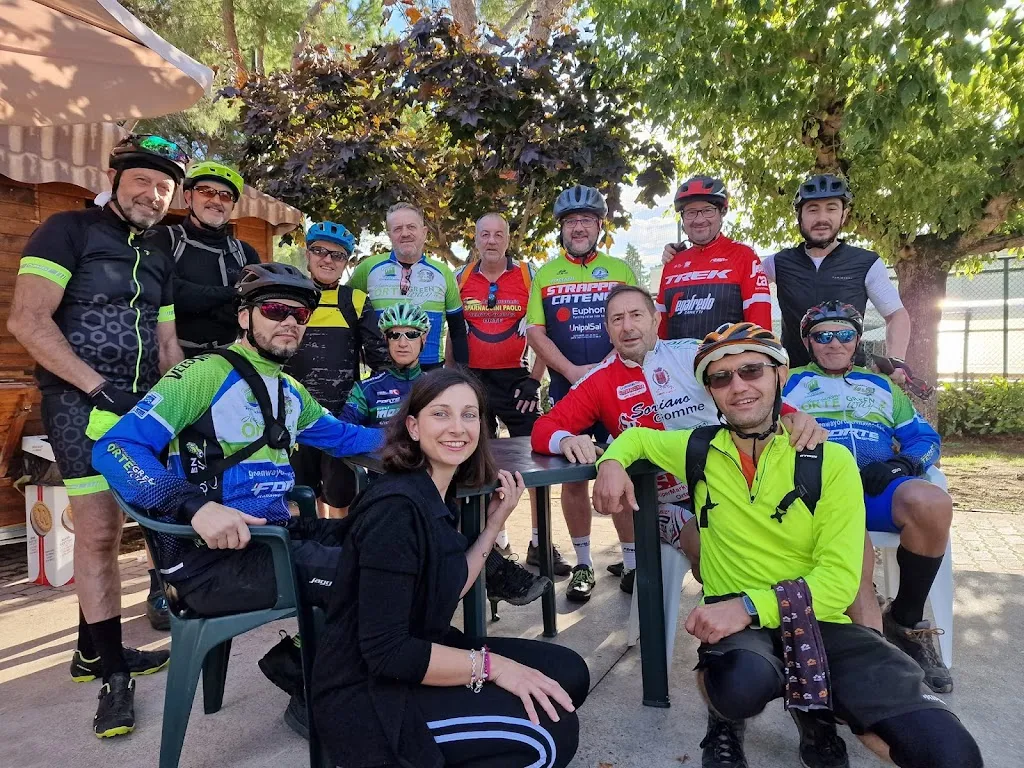 VèloMax di Massimo Laudi_Bar-Pizzeria KM12_Penna in Teverina_review