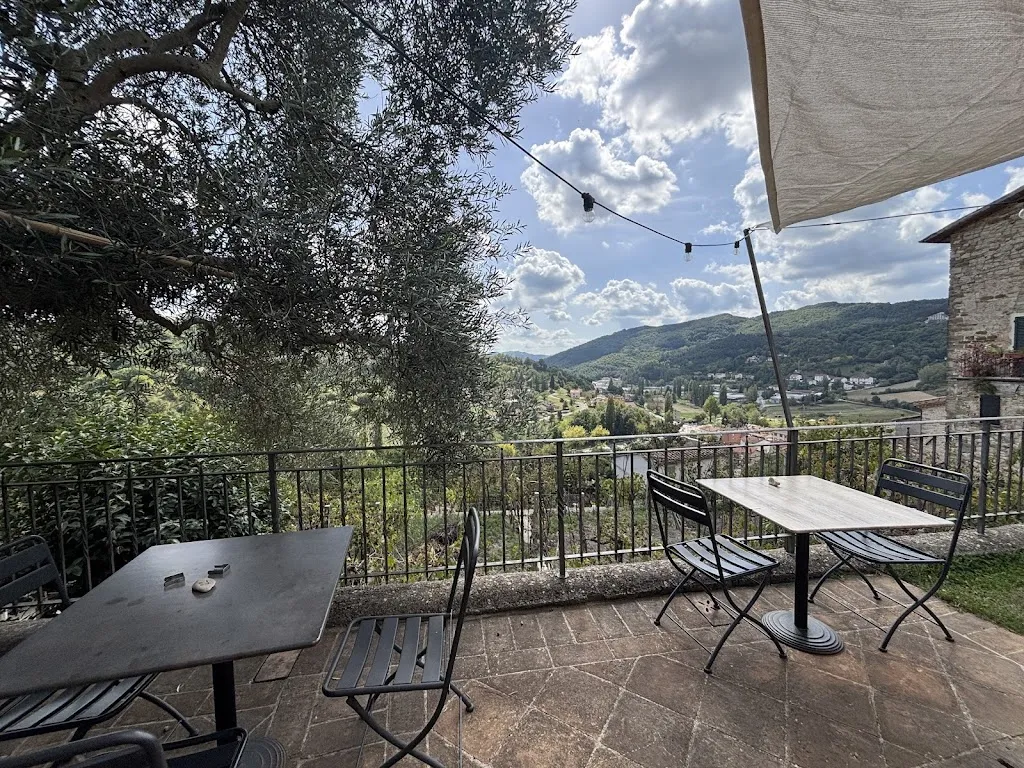 Ristorante Pizzeria Locanda Dei Fiorucci_Pietralunga_slider_image_1