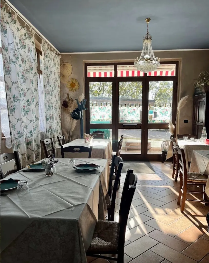 Trattoria Mandrelli_Pietralunga_slider_image_1