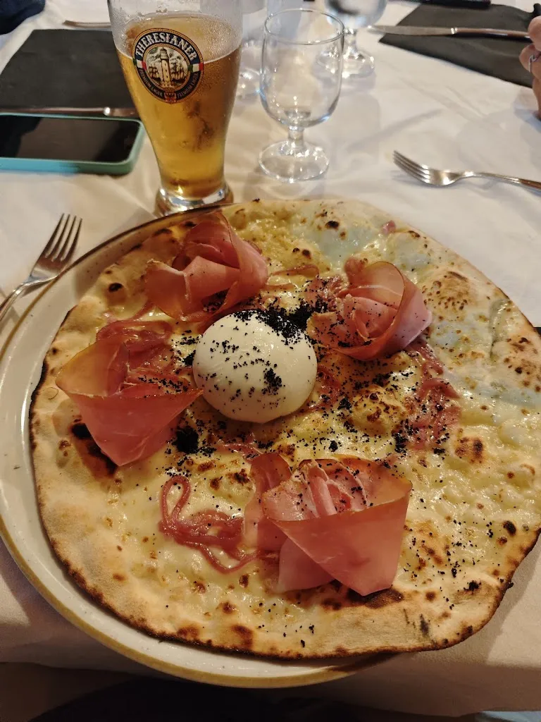 Lo Scacciapensieri_Pietralunga_slider_image_2