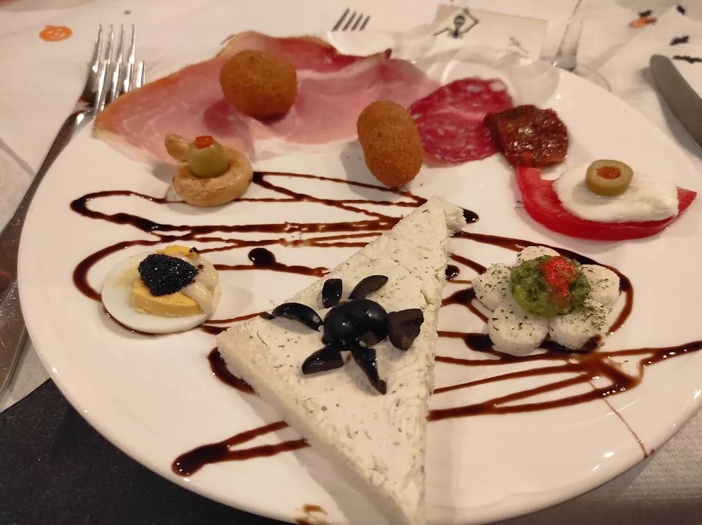 Menu_ristorante sala tiberina_Ponterio-Pian di Porto_image_2