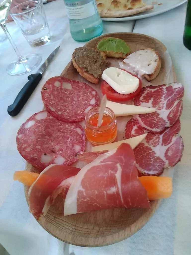 Dave Cawsey_Trattoria Pizzeria Da Claudio_Porano_review