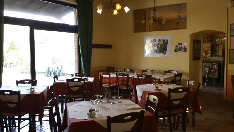 Trattoria Pizzeria Da Claudio restaurant in Porano