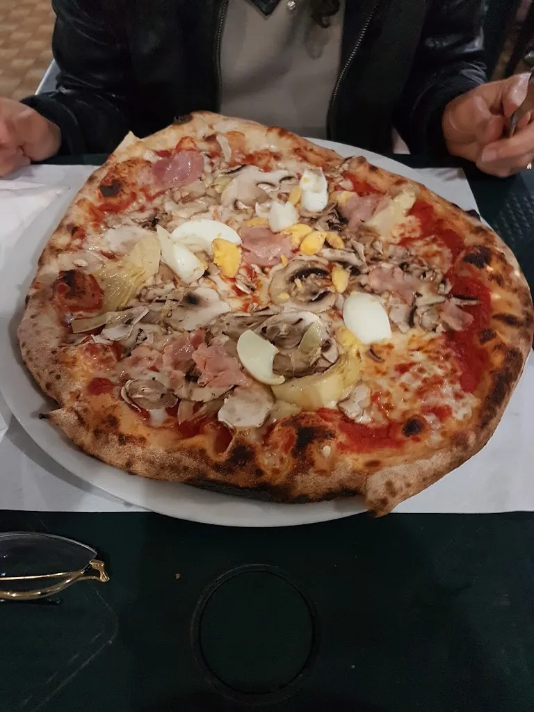 Menu_Dario's Pizza_Ponte Felcino_image_8