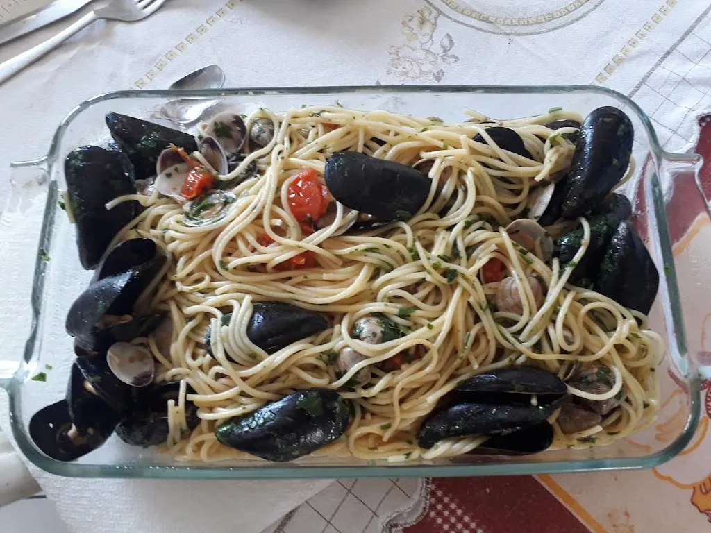 Menu_Kebbaberia e fast food di Has e Cristina_Ponte Felcino_image_7