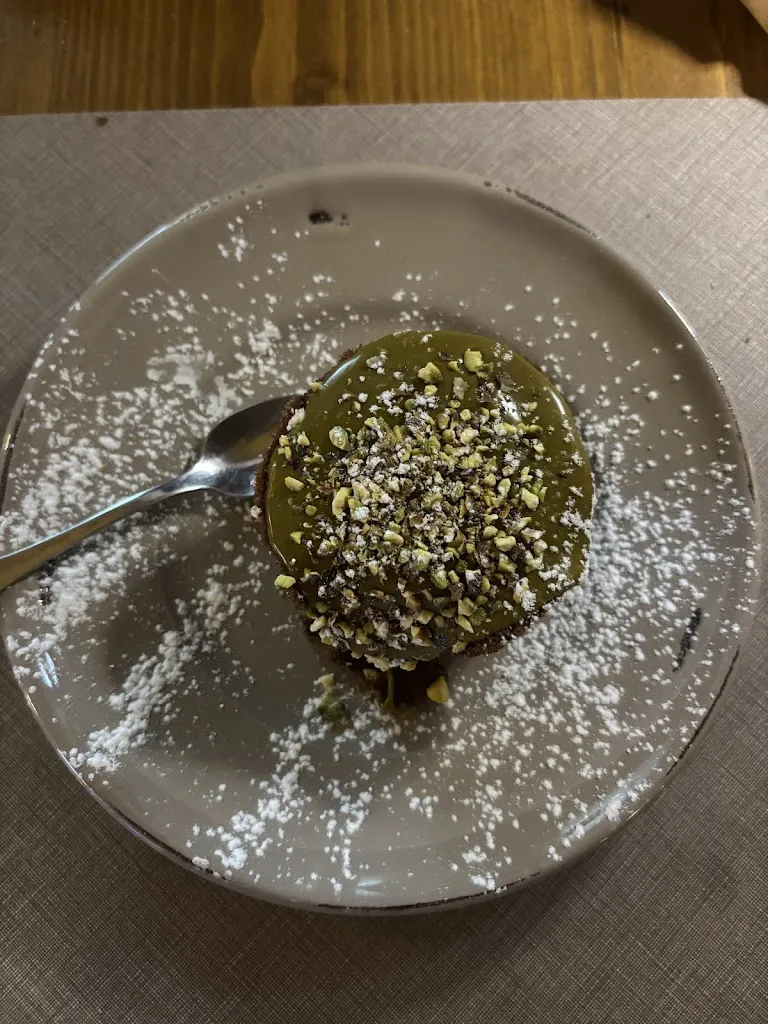 Lara Cumalı_Rintocco_Nardò_review