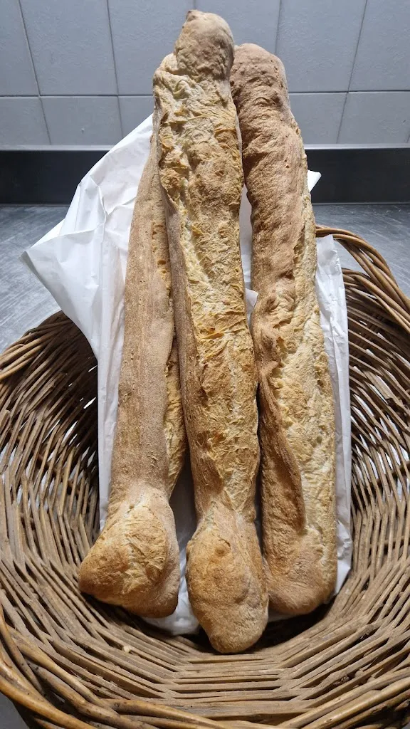 Mani in Pasta_Pozzuolo_slider_image_3