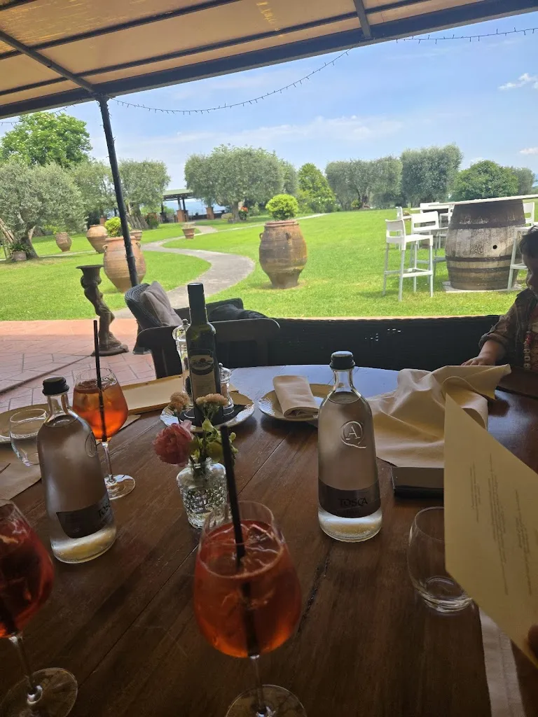 Aliona Galzickaja_Locanda Poggioleone|Hotel e Ristorante Lago Trasimeno_Pozzuolo_review