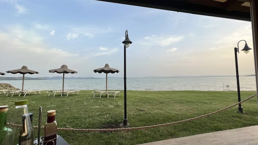 Paloma Otero_D'Acqua Dolce_Passignano sul Trasimeno_review