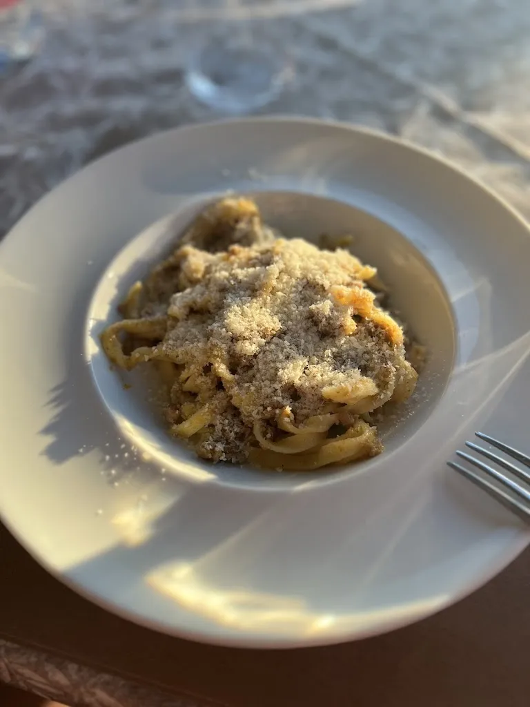 Judit Silye_D'Acqua Dolce_Passignano sul Trasimeno_review