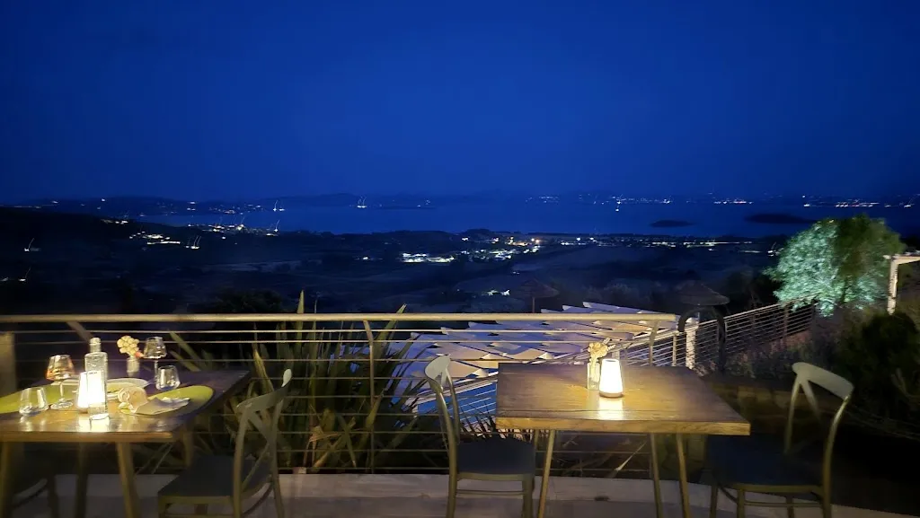 Guus de Bie_Di Colle in Colle - Bistrot_Passignano sul Trasimeno_review