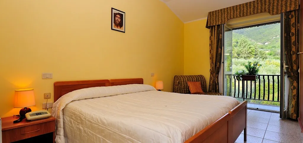 Agriturismo Colle Degli Olivi SNC_Rivotorto_slider_image_3