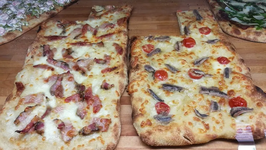 Menu_Pizza & Dintorni®_San Martino in Campo_image_3