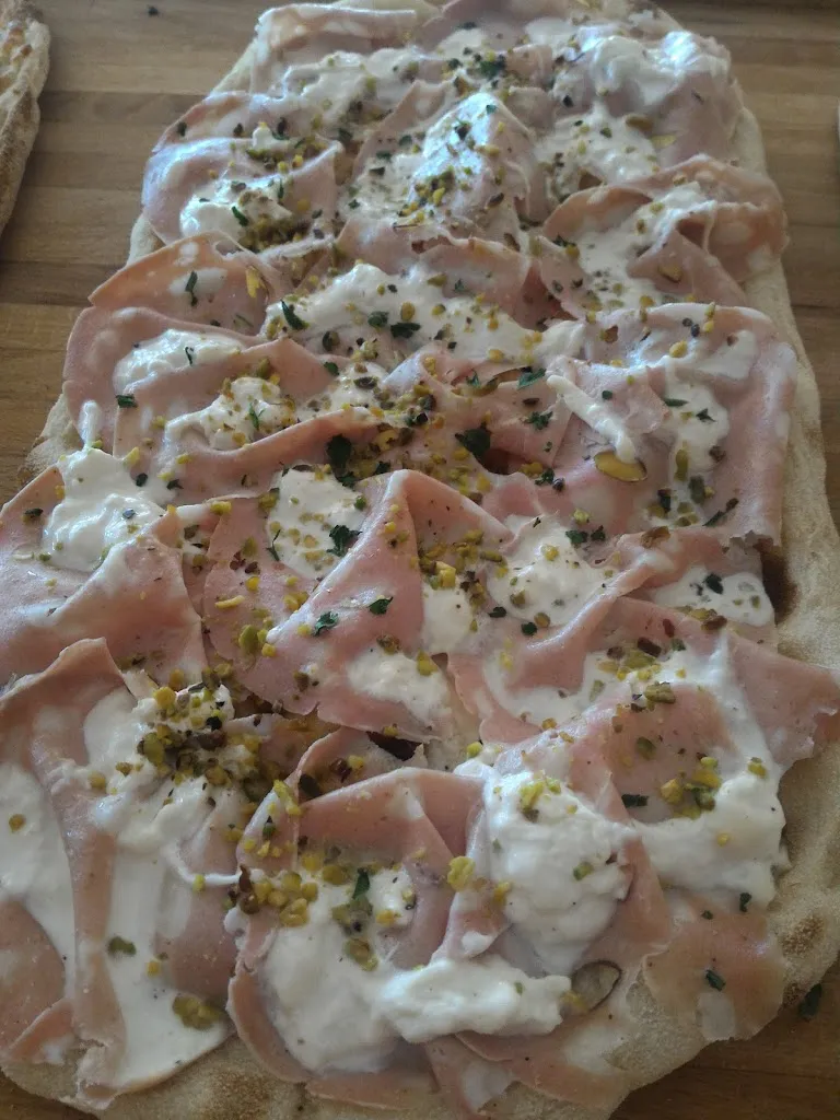 Pizza & Dintorni®_San Martino in Campo_slider_image_3