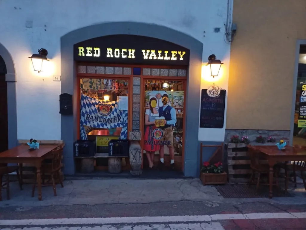 Red Rock Valley Pub Pizzeria restaurant in San Giustino