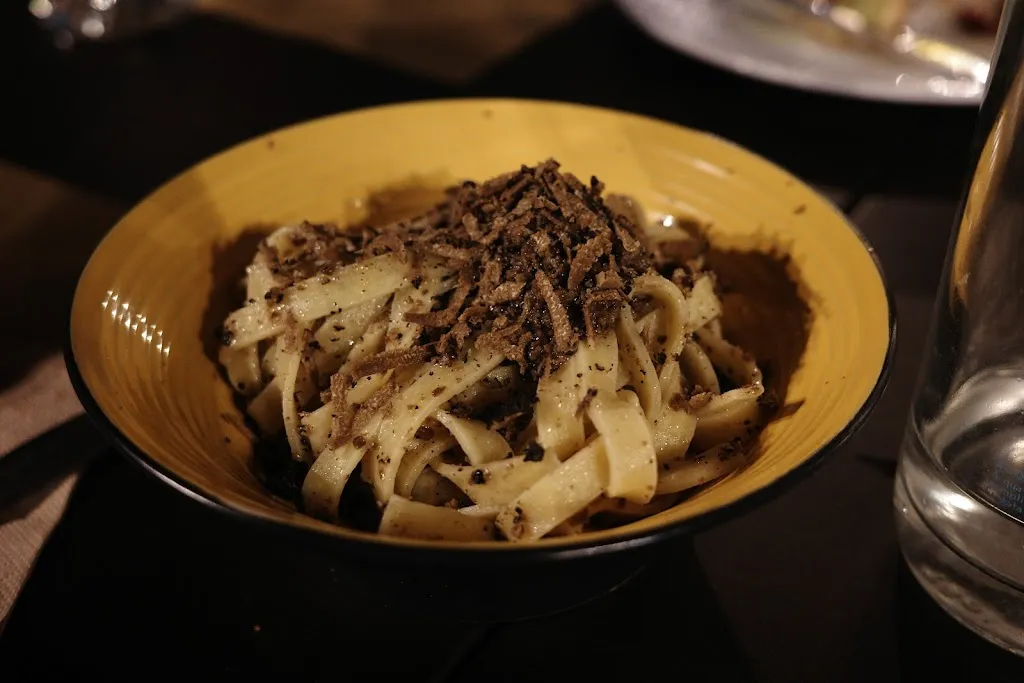 Annika C_Vanny's Ristorante_San Gemini_review